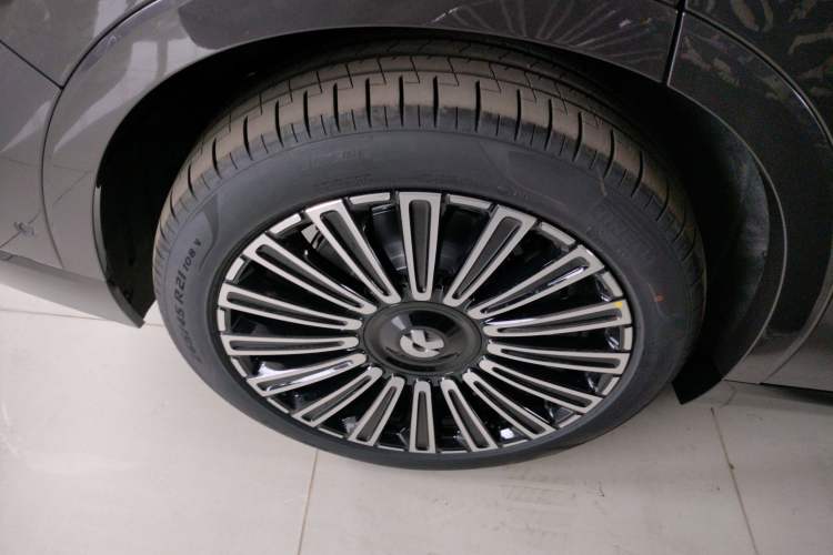 Used Nio ES8 2026 Model 6-seat Executive Luxury Edition Right Rear Wheel Hub