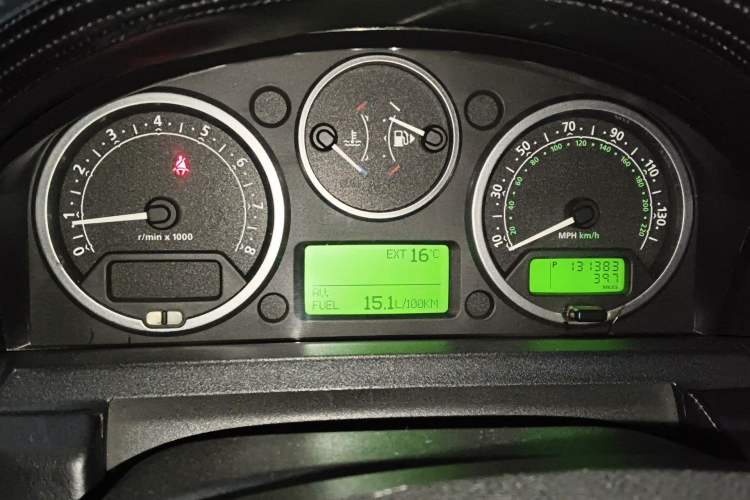 Used Land Rover Discovery 2005 4.0 SC V6 HSE Instrument Cluster