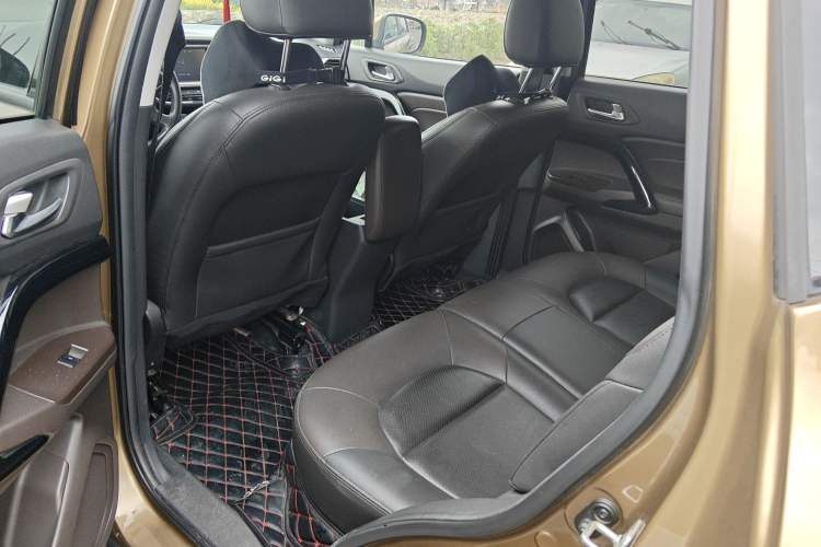 Used GAC Trumpchi GS4 2016 235T G-DCT Luxury Edition Left Rear Seat