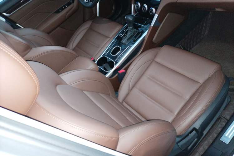 Used Haval H7 2019 2.0T Smart Enjoyment Version China VI Standard
