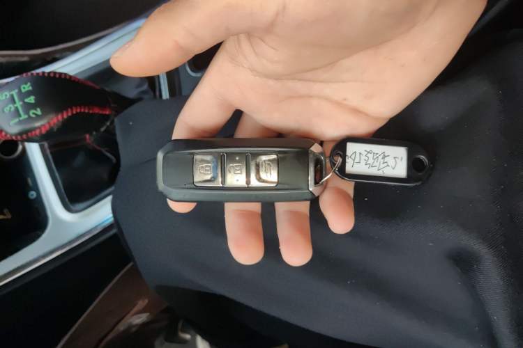 Used Baojun 560 2015 1.8L manual luxury version