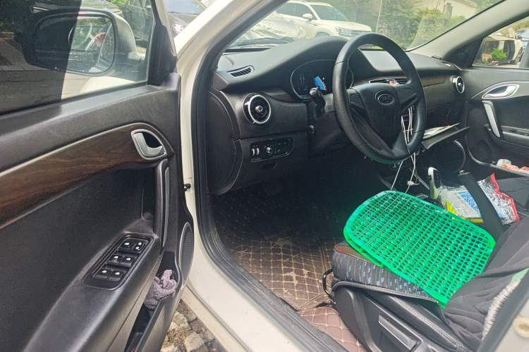 Used JAC Group iEVA50 2018 Luxury Model Driver Seat