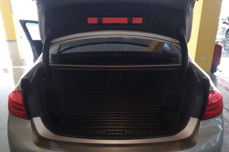 Used BMW 3 Series 2019 320Li Fashion Model