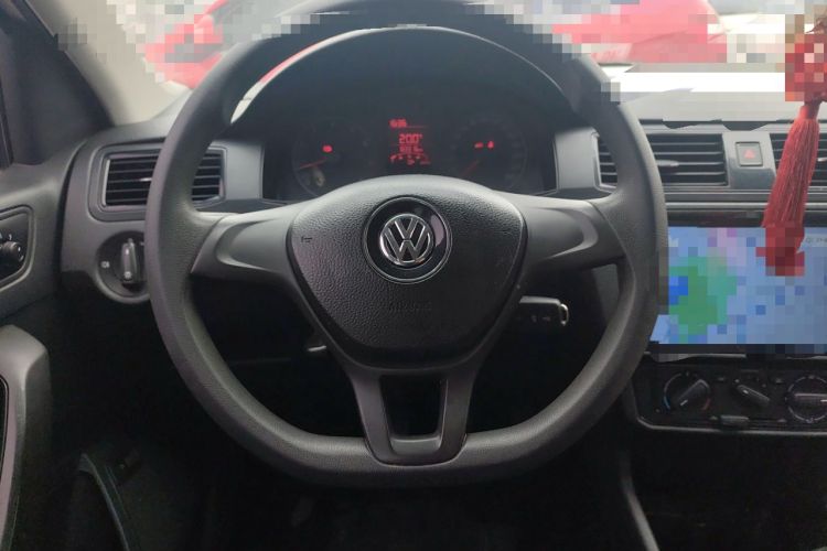 Used Volkswagen Santana 2016 1.6L Manual Fashion Edition Steering Wheel