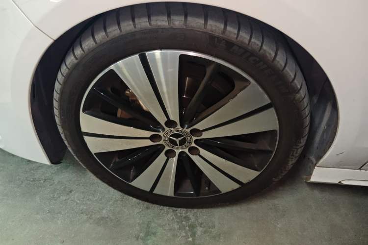 Used Mercedes-Benz CLA 2018 CLA 200 Style Edition Exterior 4