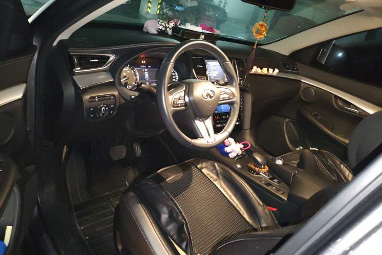 Used Infiniti QX50 2018 2.0T Two-Wheel Drive Fashion Edition
