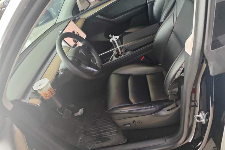 Used Tesla Model Y 2022 Rear-Wheel-Drive Version