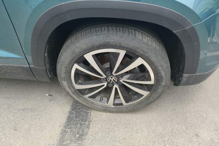 Used Volkswagen Tharu 2022 280TSI Two-Wheel-Drive Luxury Edition Right Front Wheel Hub