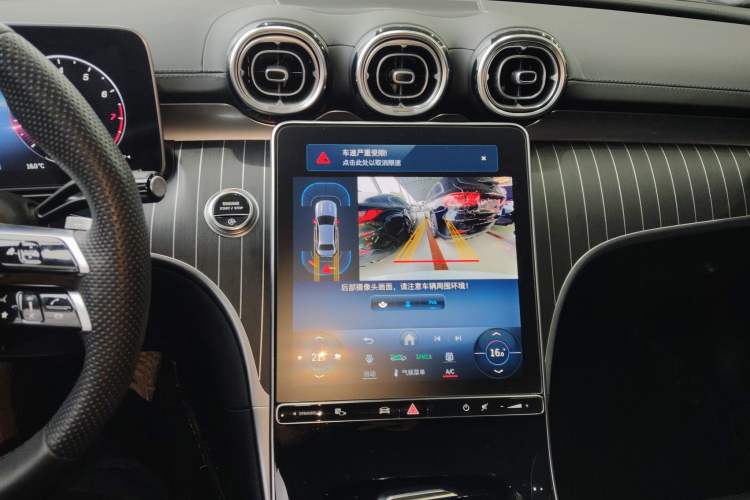 Used Mercedes-Benz C-Class 2024 Restyled C 260 L Sport Edition Audio And AC Panel