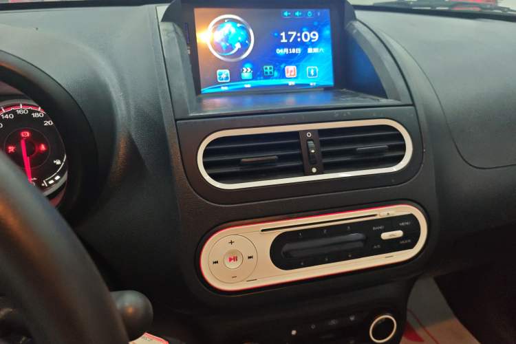 Used MG 3SW 2015 1.5L AMT Elite Model
