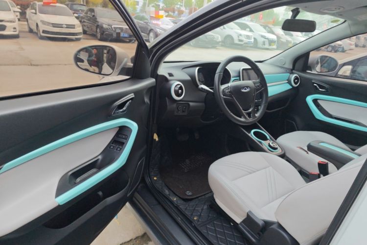 Used Chery QQ Little Ant 2021 200 000-Yuan Ant Fan Edition Talent Version Lithium Iron Phosphate 301 km Driver Seat