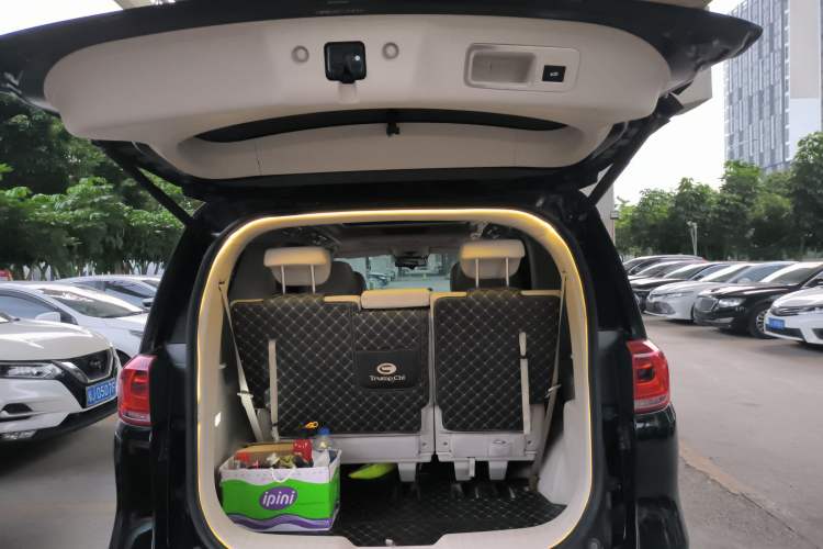 Used GAC Trumpchi M8 2018 320T Luxury Edition Trunk