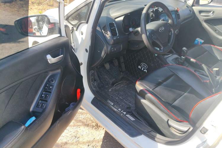 Used Kia K3 2015 1.6L Manual GL