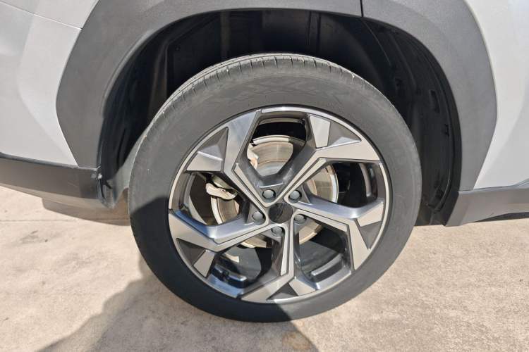 Used Geely Auto FX11 2023 1.5TD DCT Prestige Edition
