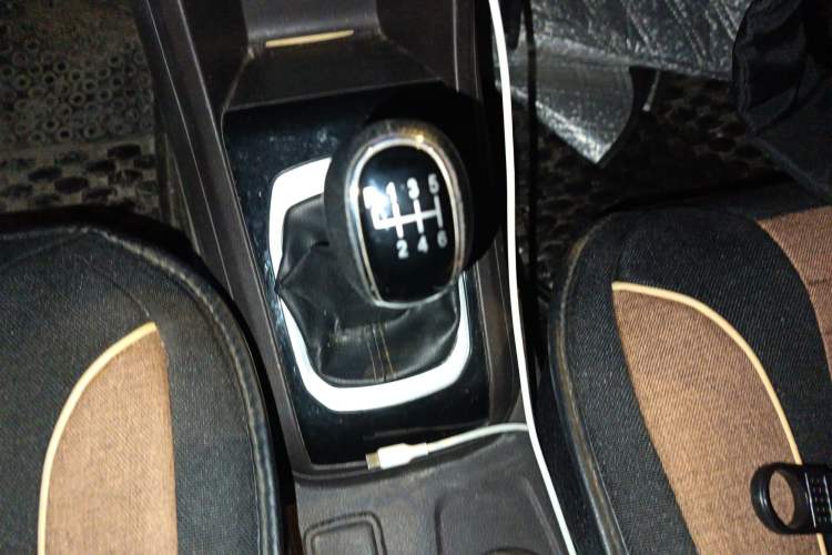 Used Baojun 310W 2017 1.5L Manual Comfort Version China V