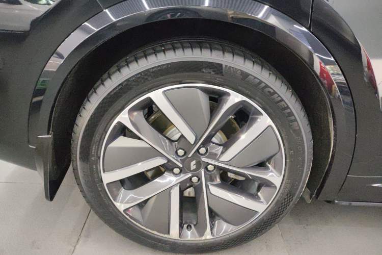 Used Li Auto L9 2022 Max model