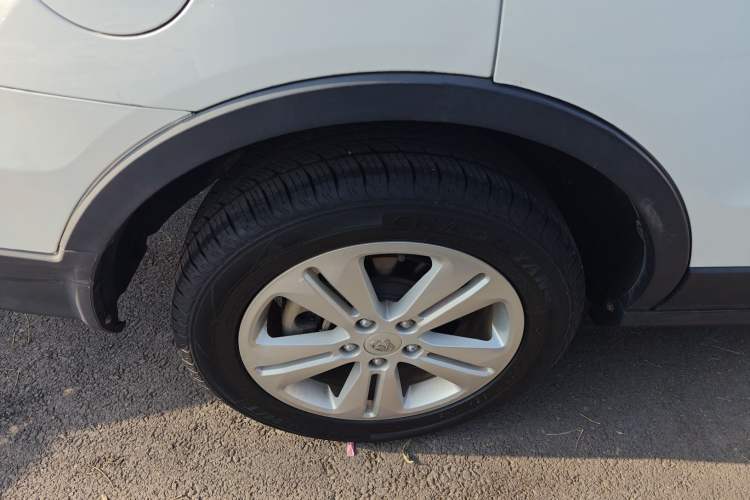 Used Oshan CX70 2016 1.6L Manual Luxury Model