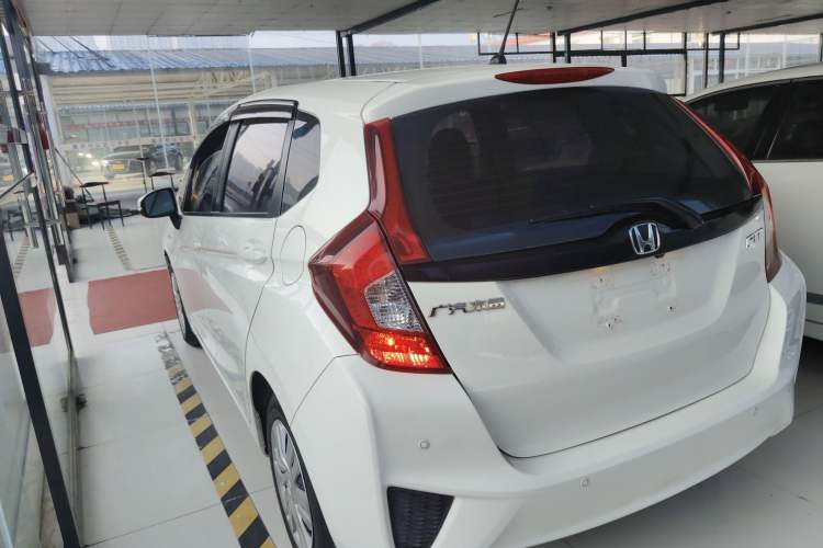 Used Honda Fit 2016 1.5L LX CVT Comfort Model

