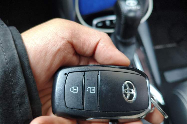 Used Toyota FRONTLANDER 2023 2.0L CVT Luxury Edition