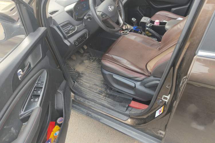 Used CHANGAN OSHAN A800 2017 1.6L Manual Luxury Model