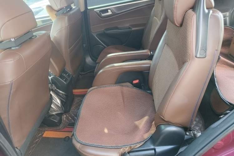 Used Honda Jade 2017 1.8L automatic Comfort version 6 seats