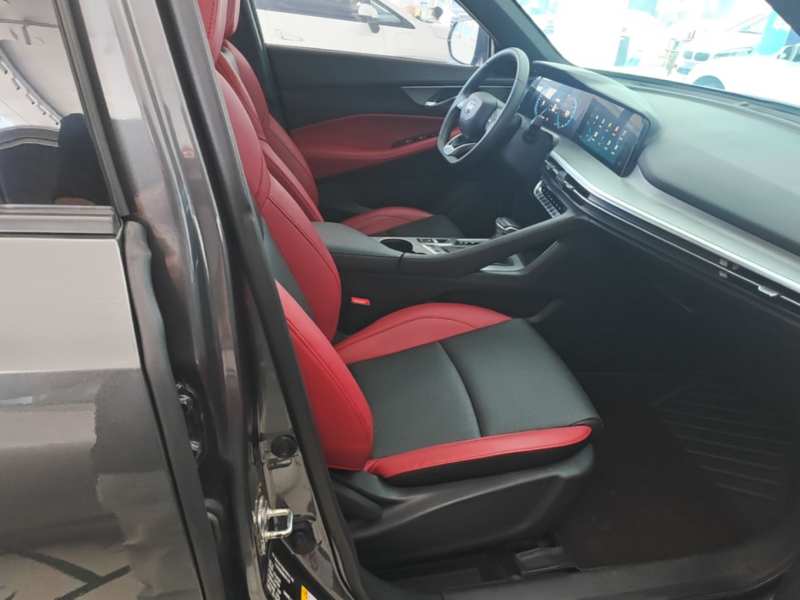 Used CHANGAN CS35PLUS 2021 Blue Whale NE 1.4T DCT Luxury Model — 24