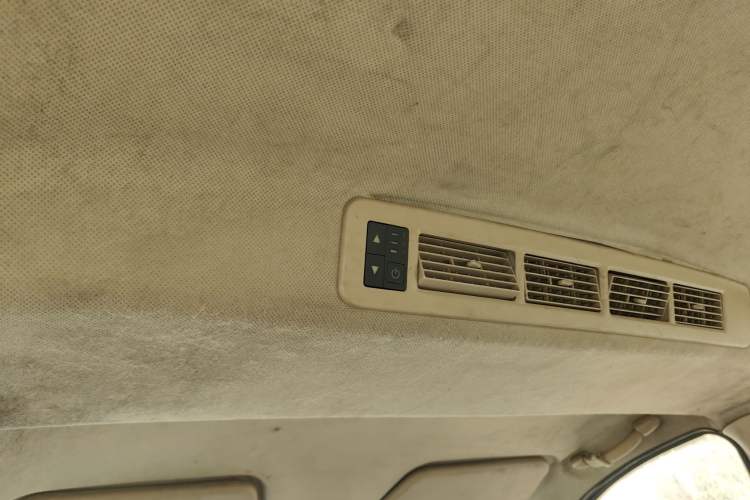 Used Wuling Hongguang 2015 1.5L S Base Model China IV