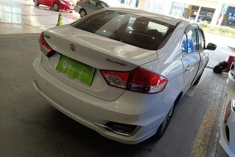 Used Suzuki Alivio 2015 1.6L Automatic Comfort Model Rear Right 45 Deg