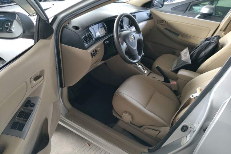 Used Toyota Corolla EX 2013 1.6L Automatic Excellence Edition Driver Seat