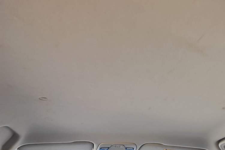 Used Geely Auto Vision X3 2019 Upgraded Model 1.5L Manual Elite Version

