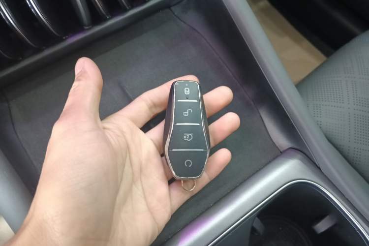 Used BYD Yuan PLUS 2025 Intelligent Driving Version 510 KM Beyond-Grade Edition
