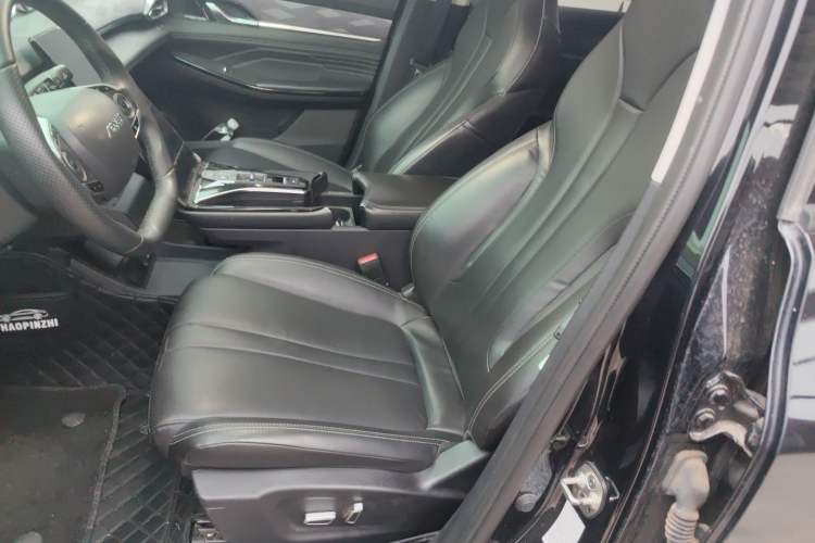 Used Dongfeng Aeolus Mage 2023 1.5T Luxury Edition
