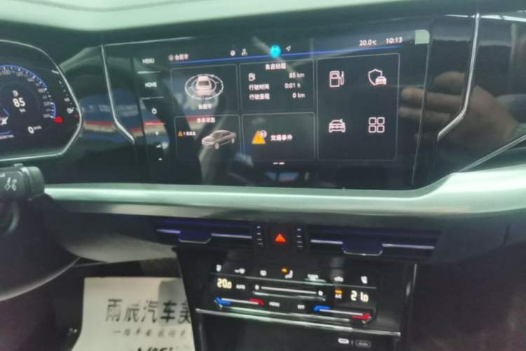 Used Volkswagen Passat 2025 Outstanding Model 380TSI Dragon Glory Edition
