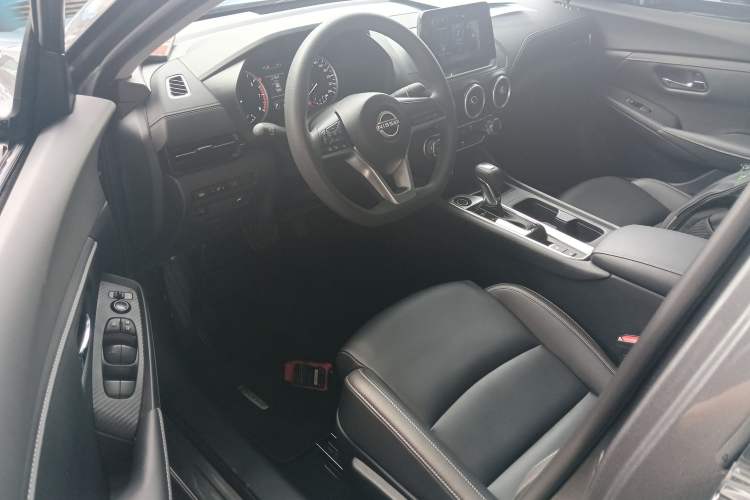 Used Nissan Sylphy 2025 1.6L CVT Genuine Edition Driver Seat