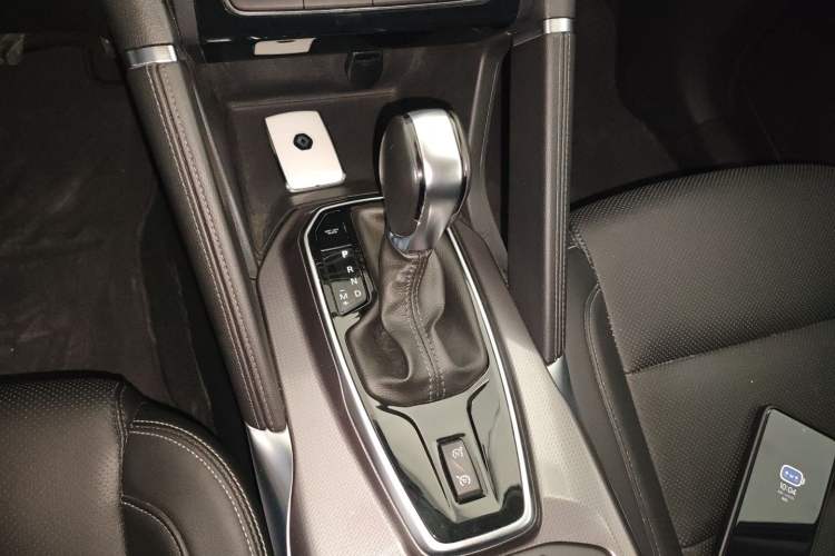 Used Renault Koleos 2017 2.5L Two-Wheel Drive Prestige Edition