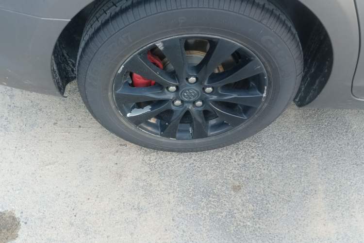 Used Buick LaCrosse 2013 2.4L SIDI Leading Comfort Version
