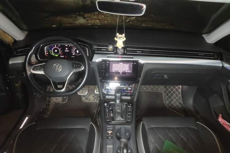 Used Volkswagen Magotan GTE Plug-in Hybrid 2022 GTE Luxury Model
