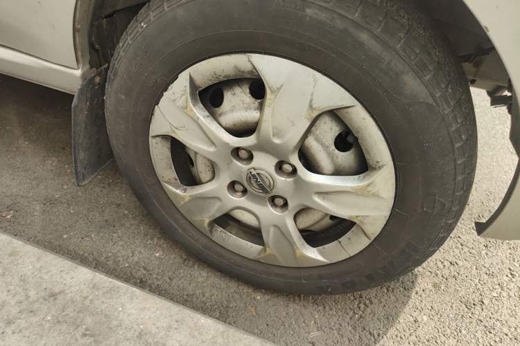 Used Jinbei Hiace X30 2019 1.5L Van Comfort Model China VI SWC15M Right Front Wheel Hub