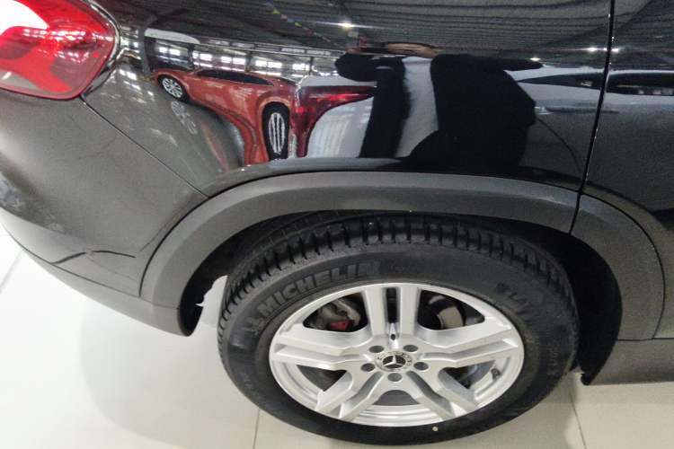 Used Mercedes-Benz GLB 2021 GLB 200 Dynamic Edition Exterior 5