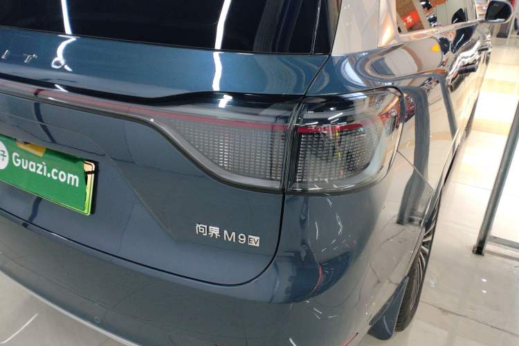 Used Hima AITO M9 2024 All-Electric Ultra Version 100 kWh 5-Seater Model
