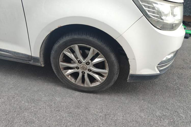 Used Baojun 730 2016 1.5L Manual Comfort Version 7 Seats China V Emission Standard