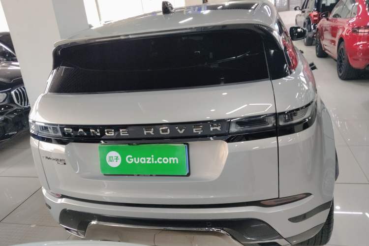 Used Land Rover Range Evoque 2023 Aurora L 249 PS Luxury Edition
