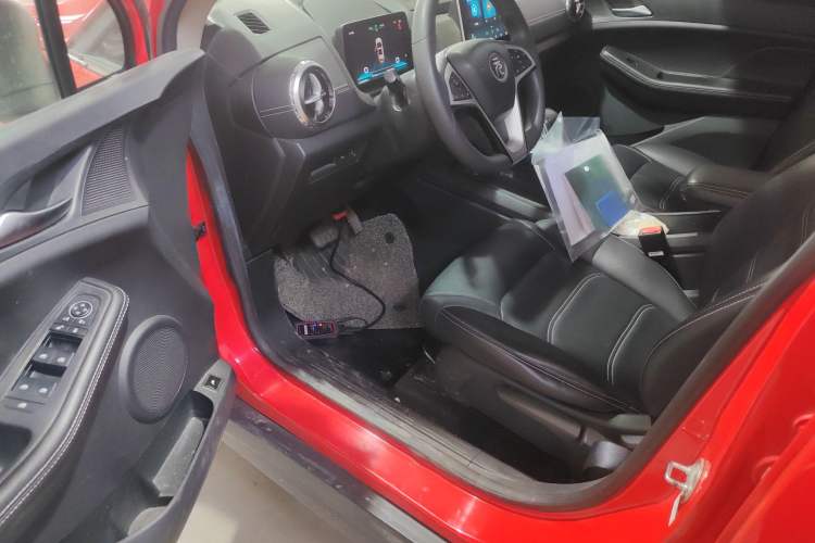 Used BYD Yuan New Energy 2019 EV535 Smart Connect Trendsetting Model