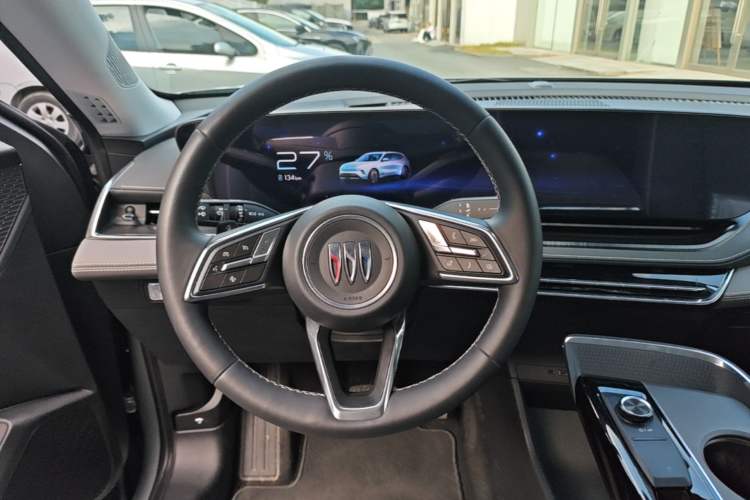 Used Buick E5 2025 Model 620KM Prestige Edition