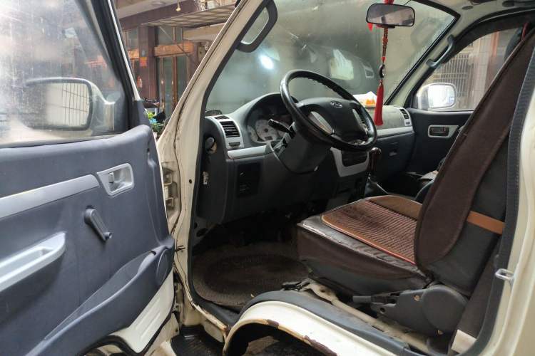 Used King Long Golden Way 2016 2.0L Value-Plus Edition 4G20
