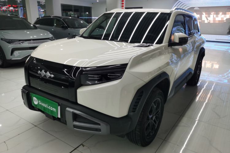 Used Formula Leopard Titanium 3 2025 501 km Range Rear-Wheel Drive Intelligent Driving Max Edition