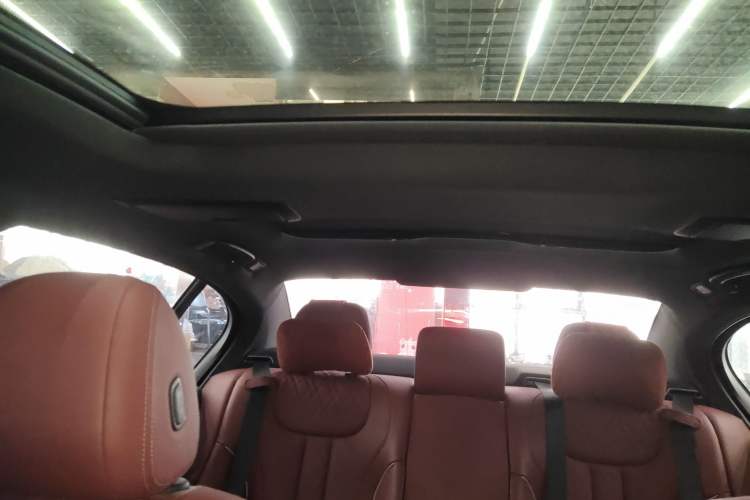 Used BMW 5 Series 2022 Second Facelift 530Li Leading Edition M Sport Package
