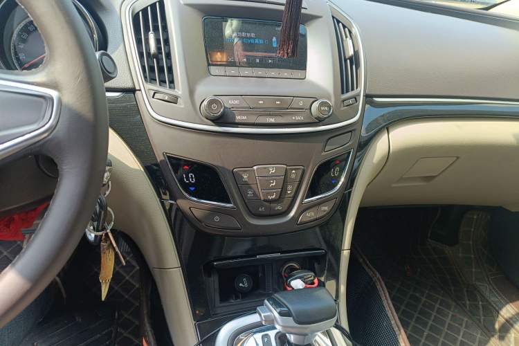 Used Buick Regal 2014 2.0L Leading Fashion Edition
