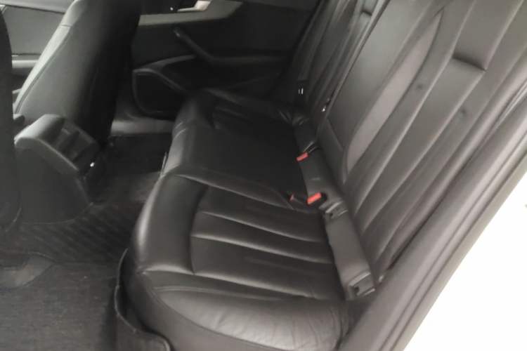 Used Audi A4L 2017 Plus 40 TFSI Ambition Model Left Rear Seat