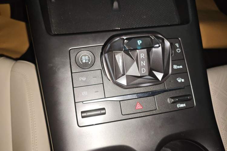 Used BYD Qin PLUS 2025 DM-i Smart Drive 120KM Superior Model